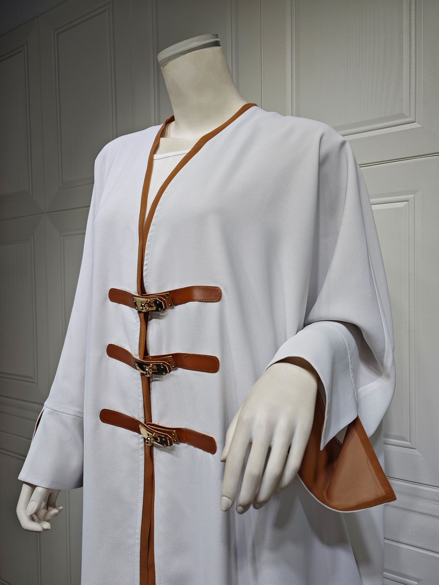 Royal Dubai Abaya mit Verschluss