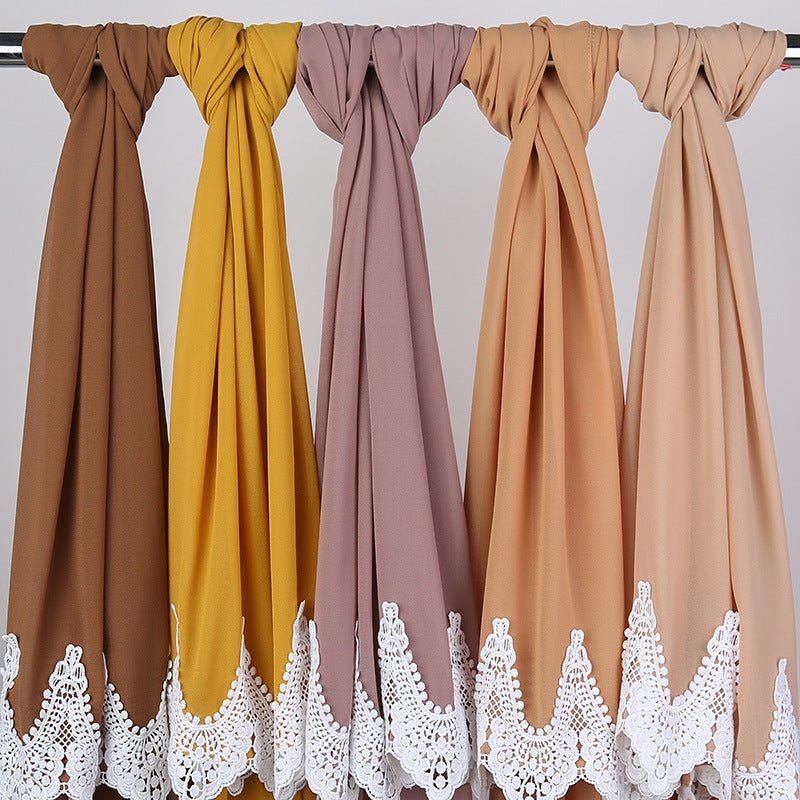 Chiffon Hijab mit weißen Spitzen