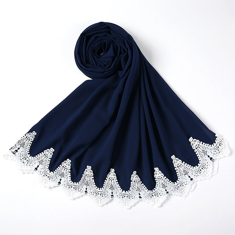 Chiffon Hijab mit weißen Spitzen