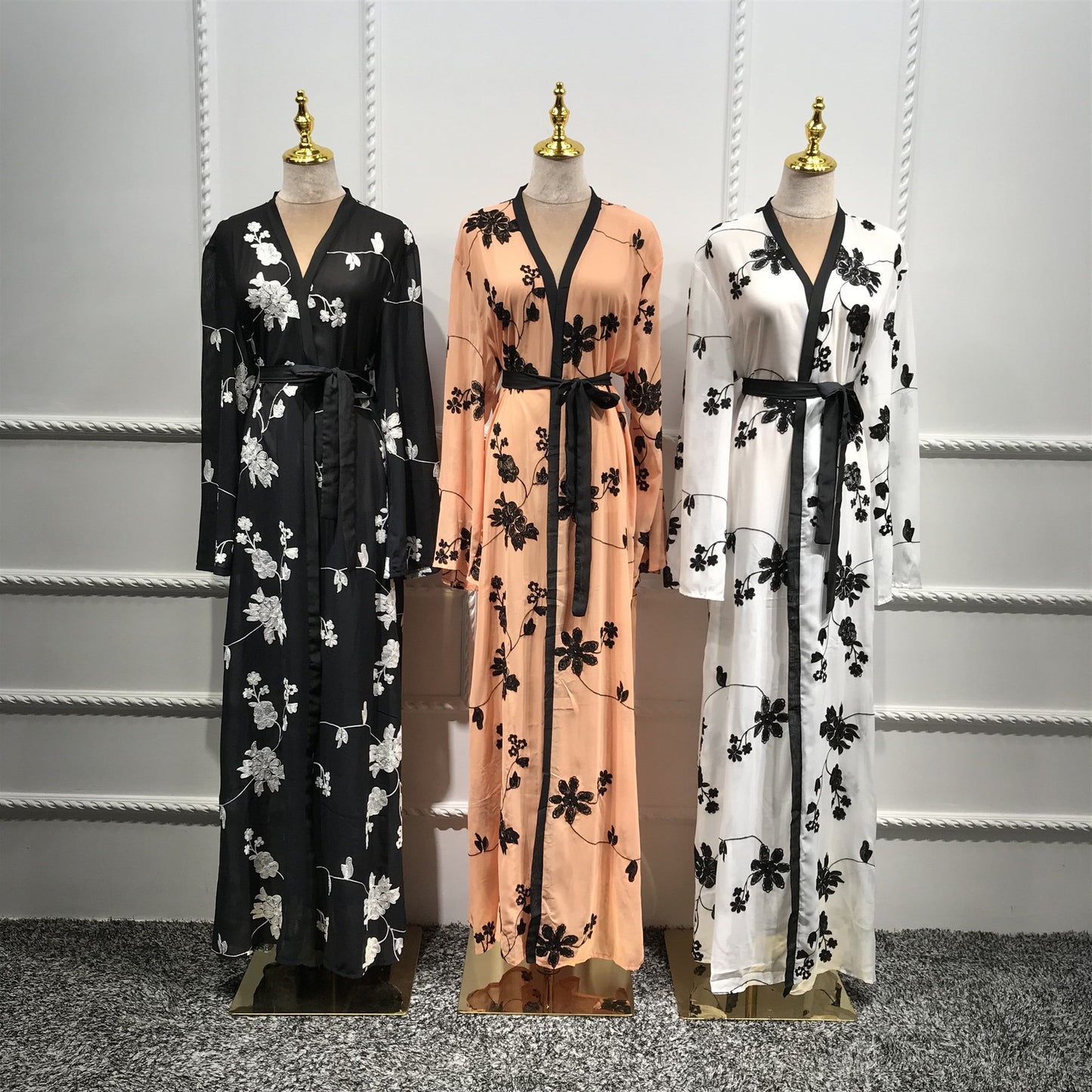 Blumen Abaya