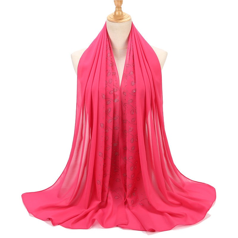 Chiffon Hijab mit Steinen