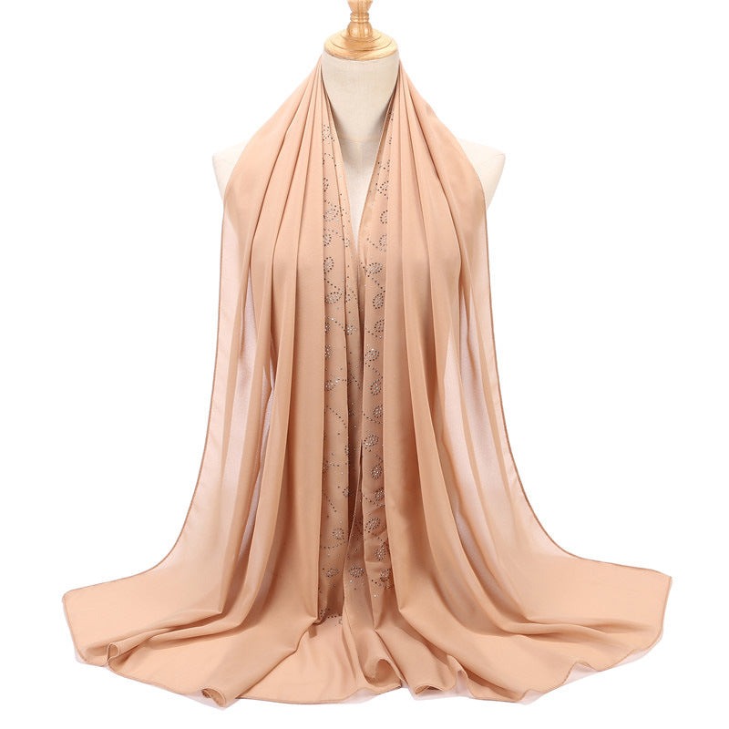 Chiffon Hijab mit Steinen