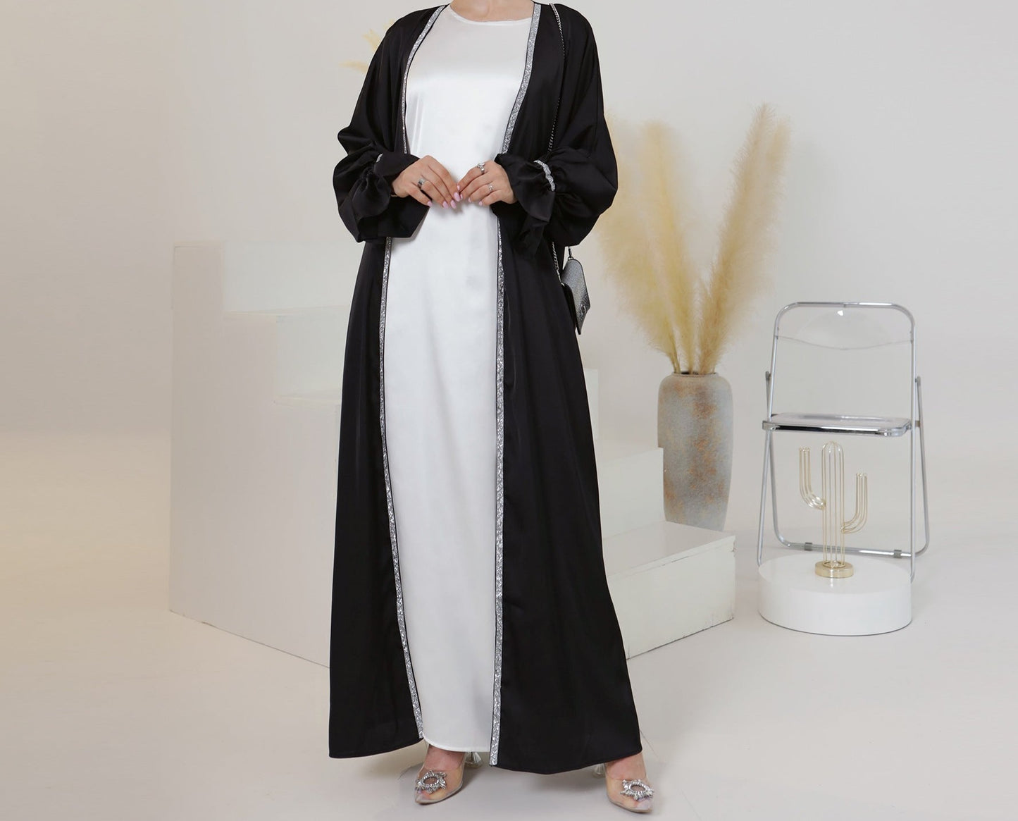 Abaya-Set mit Stickerei