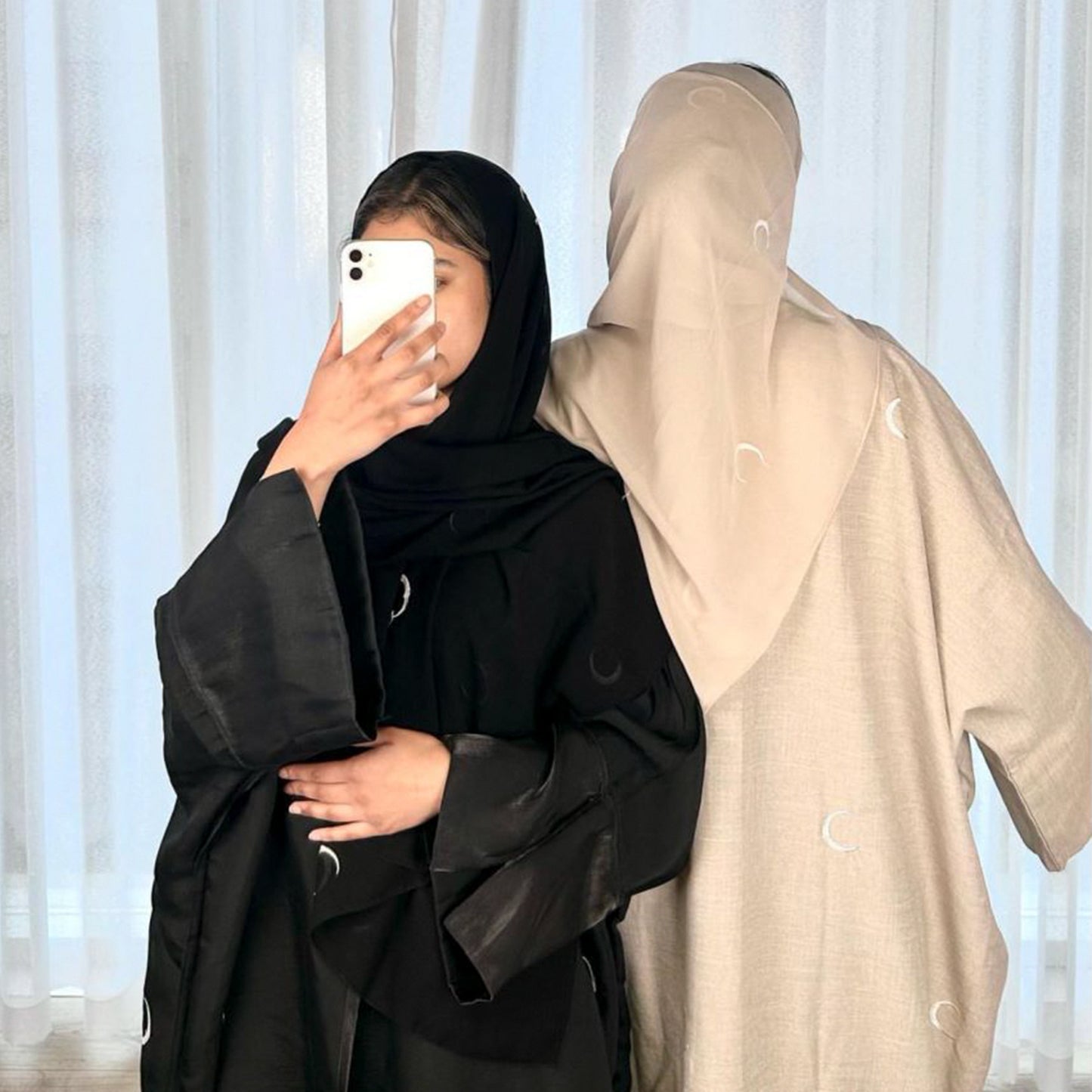 Dubai Halbmond Abaya Set