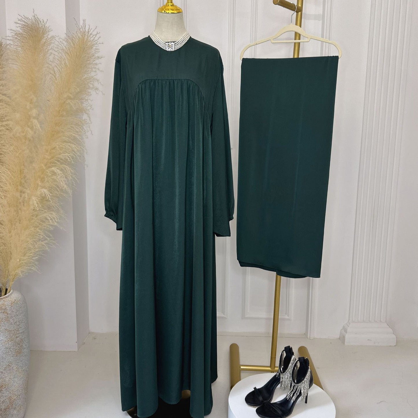 Oversize Kleid mit Hijab