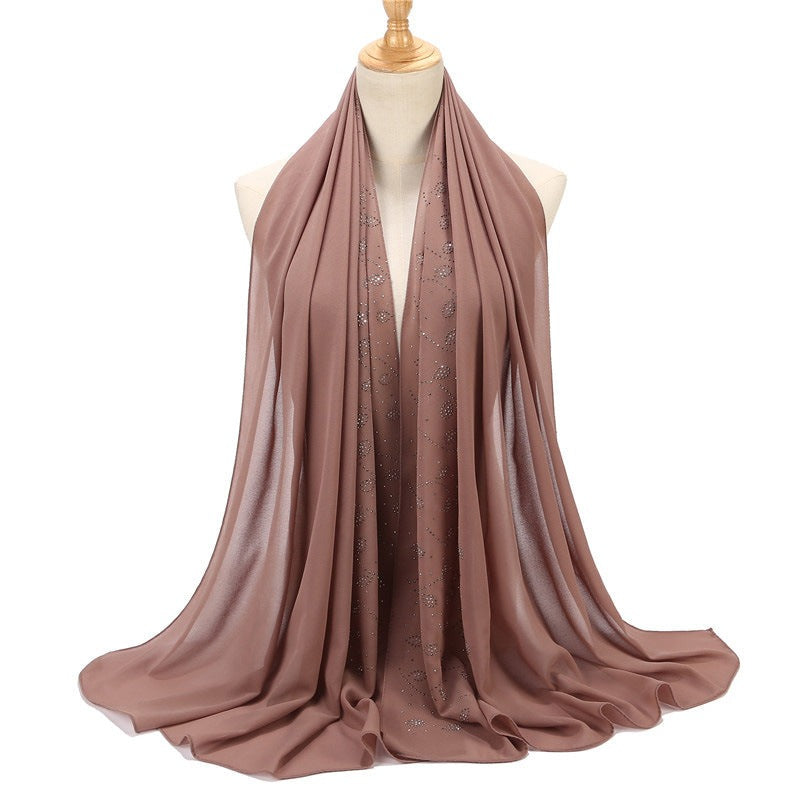 Chiffon Hijab mit Steinen