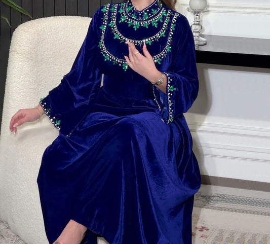 Velvet Kaftan mit Strasssteine