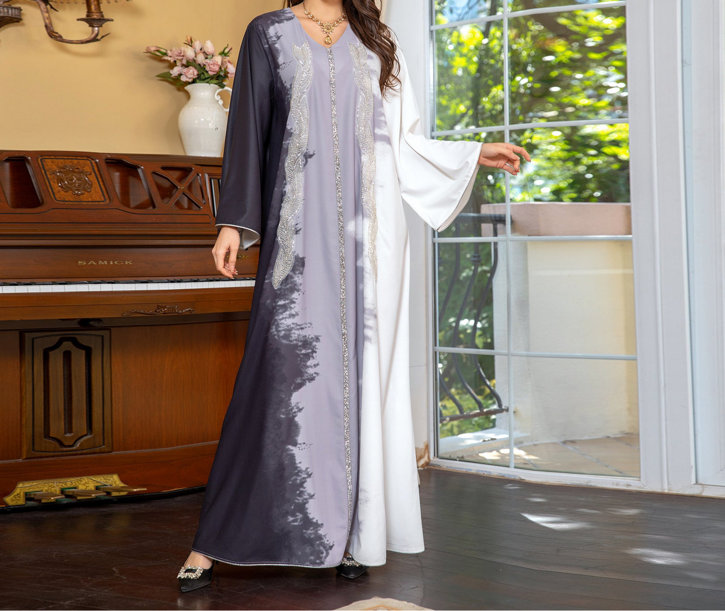 Pearl Multicolor Robe