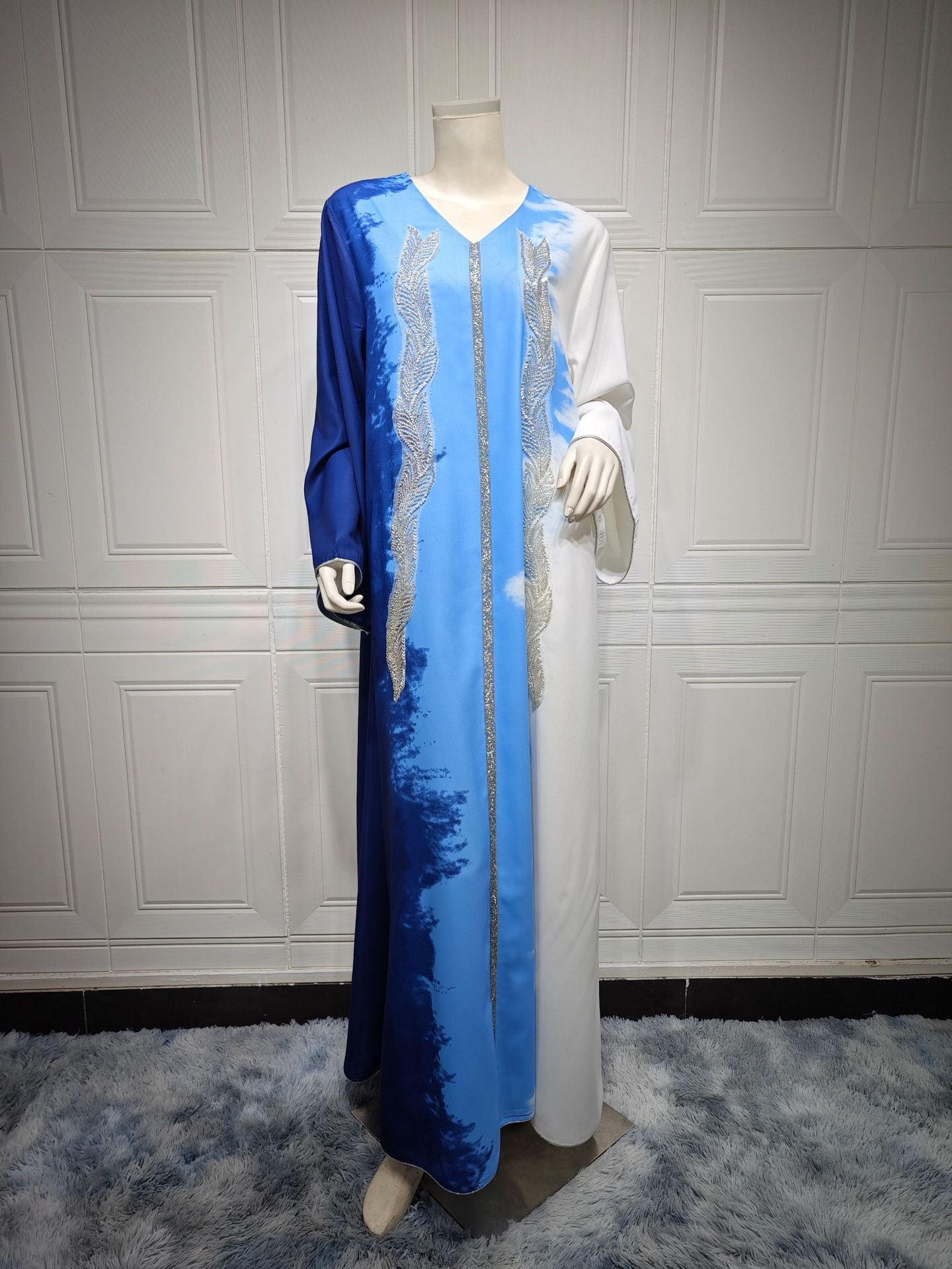 Pearl Multicolor Robe