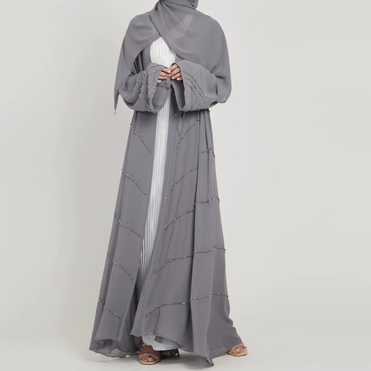 Elham Abaya mit Strasssteinen