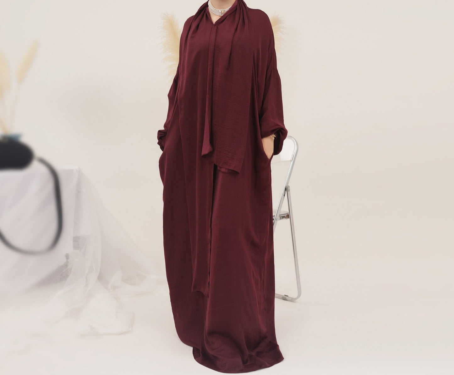 Abaya-Kleid mit Kopftuch