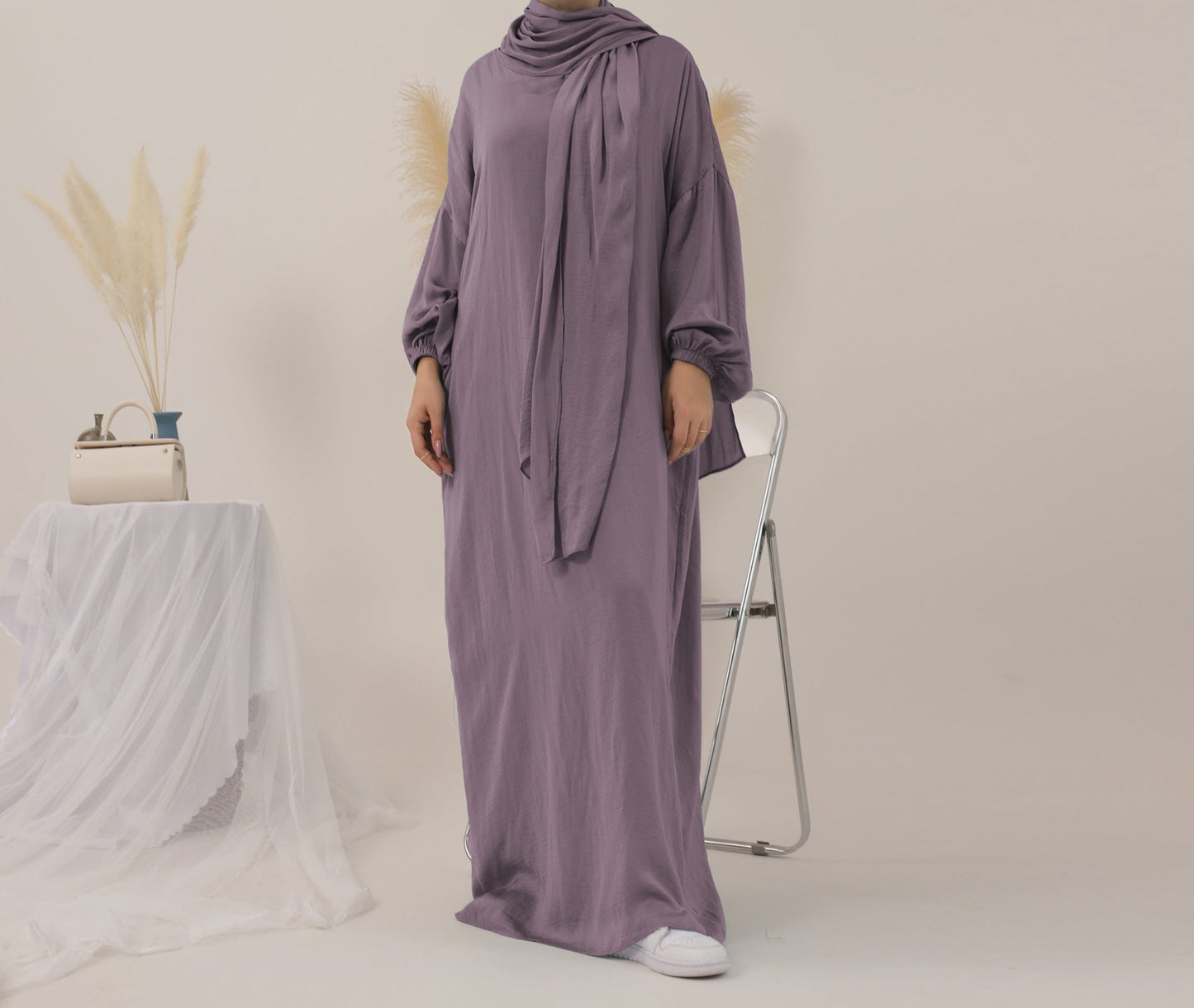 Abaya-Kleid mit Kopftuch