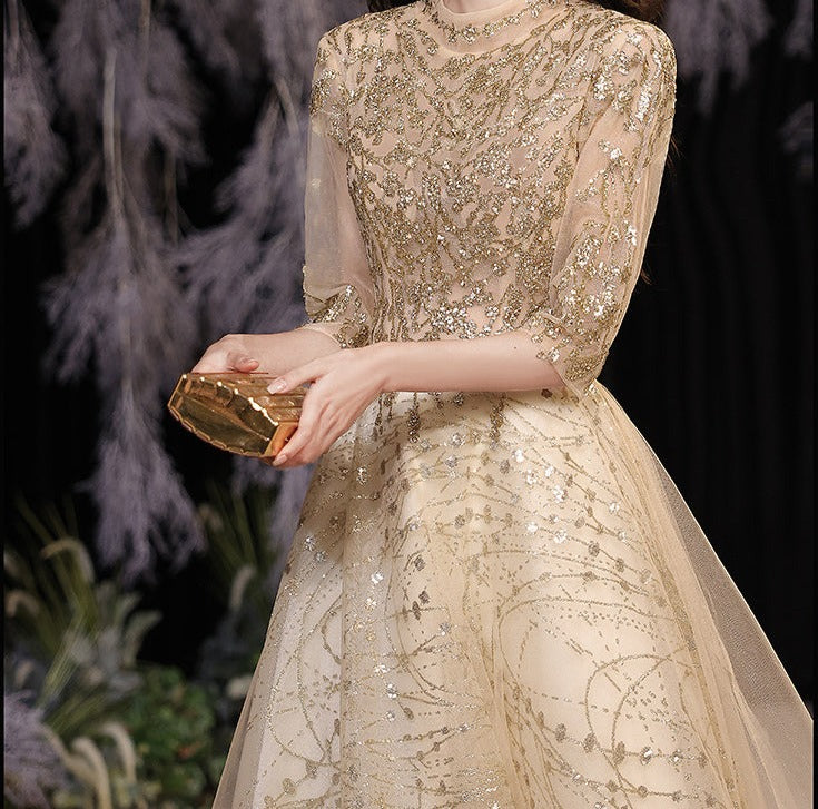 Goldene Rose Abendkleid